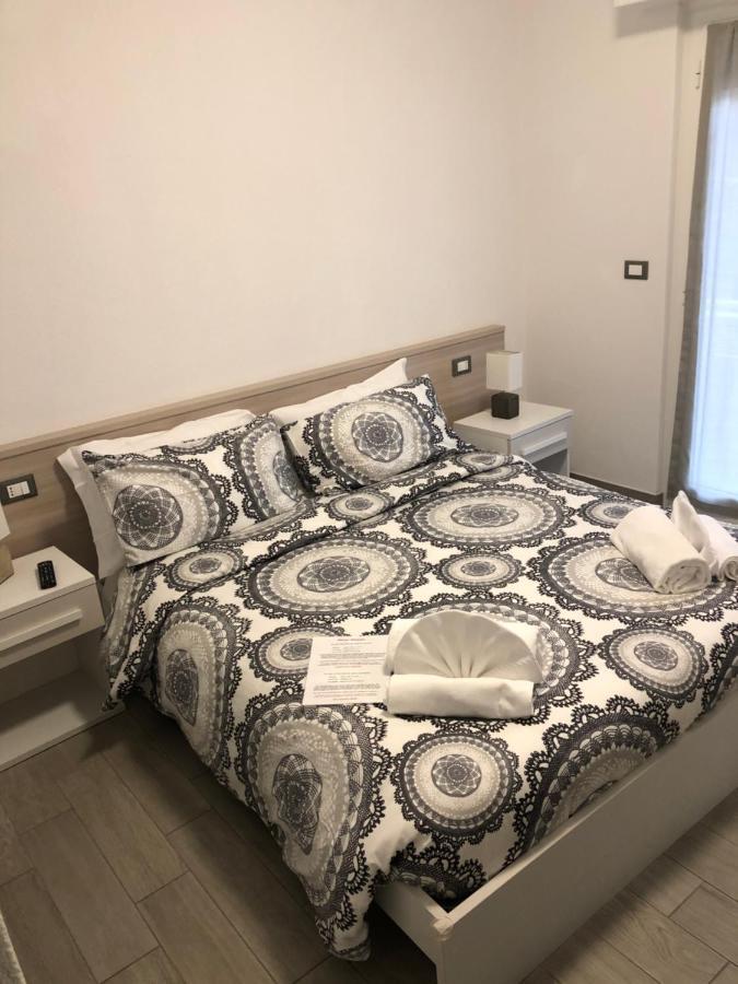 Albergo Aduepassi & Servizio Bike Shuttle Finale Ligure Exterior foto